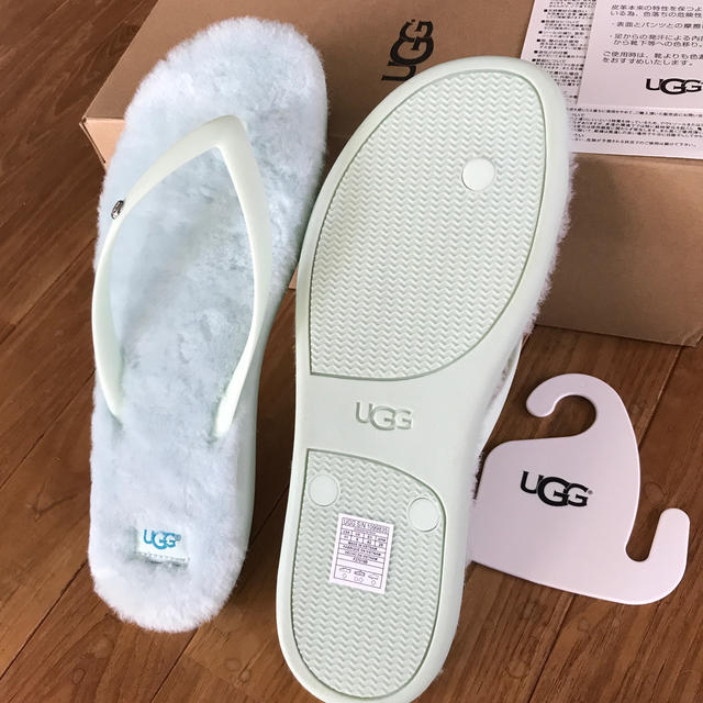 UGG(アグ)の【未使用新品】UGG ビーチサンダル 28.0cm メンズの靴/シューズ(ビーチサンダル)の商品写真