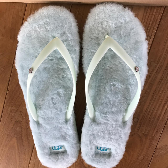 UGG(アグ)の【未使用新品】UGG ビーチサンダル 28.0cm メンズの靴/シューズ(ビーチサンダル)の商品写真