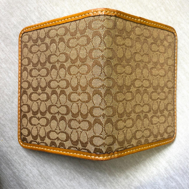 COACH(コーチ)のCOACH 定期入れ　ICカード入れ　茶色　999円 レディースのファッション小物(名刺入れ/定期入れ)の商品写真