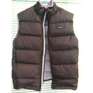 パタゴニア(patagonia)のPatagonia アウター ダウンベスト(ジャケット/上着)