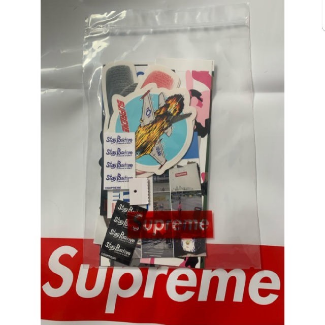 Supreme(シュプリーム)のSupreme　2020FW Sticker set ハンドメイドの文具/ステーショナリー(しおり/ステッカー)の商品写真