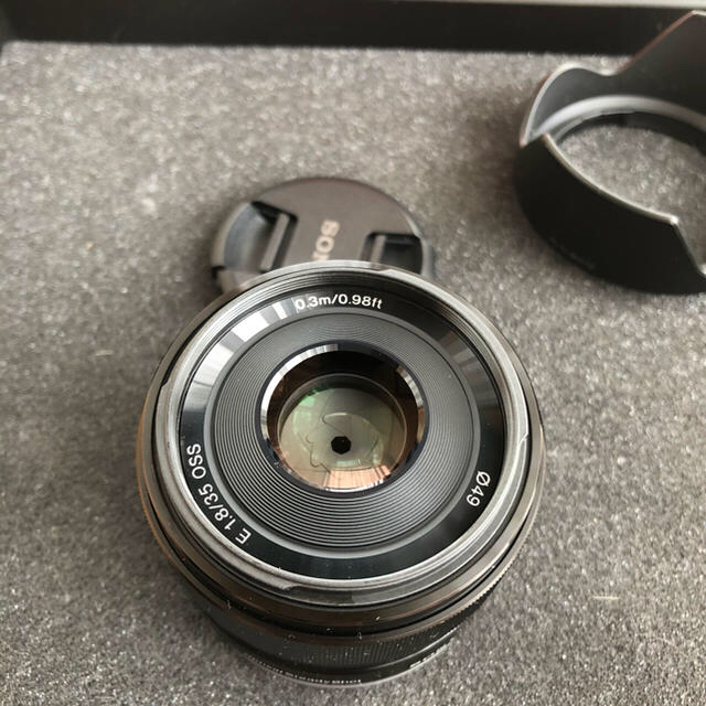 美品　ソニー　Eマウント　SEL35F18