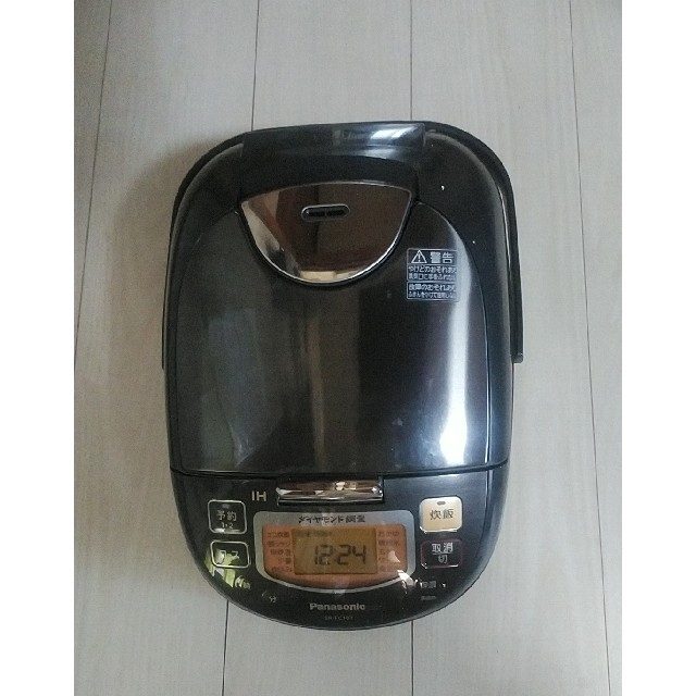 Panasonic IHジャー炊飯器 5.5合炊き SR-FC107