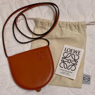 ロエベ(LOEWE)のロエベ☆カードパスケース☆チャームにも(パスケース/IDカードホルダー)