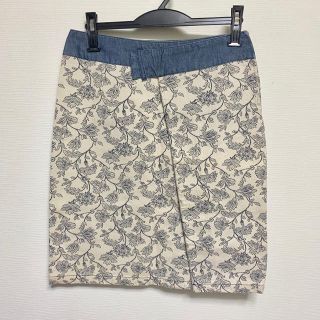 アルマーニジーンズ(ARMANI JEANS)の【ARMANI JEANS】スカート(ひざ丈スカート)