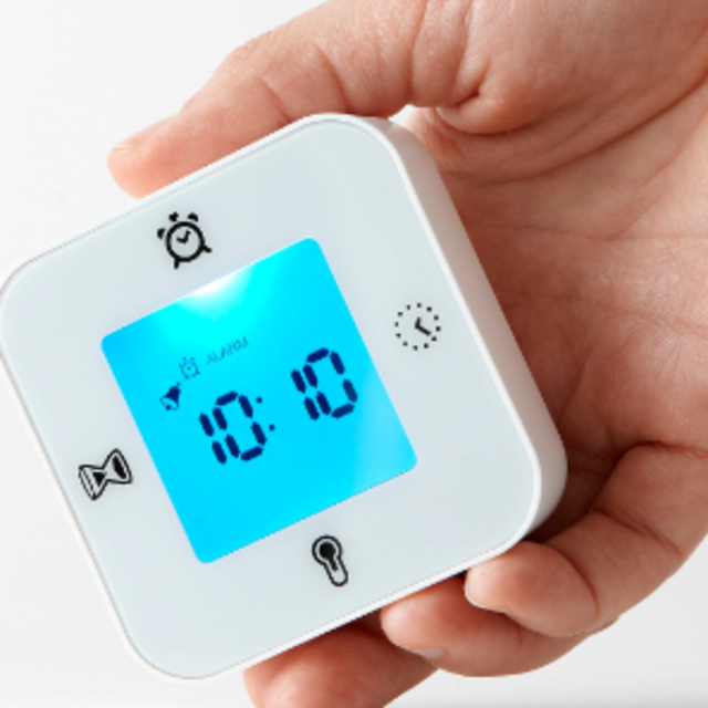 白 IKEA（イケア）KLOCKIS クロッキス　時計 温度計 タイマー インテリア/住まい/日用品のインテリア小物(置時計)の商品写真