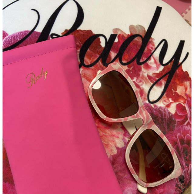 Rady(レディー)のrady グラサン レディースのファッション小物(サングラス/メガネ)の商品写真