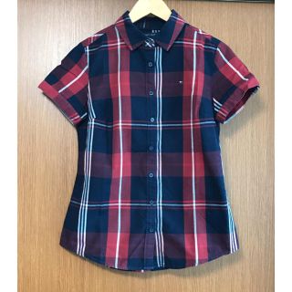 トミーヒルフィガー(TOMMY HILFIGER)のTOMMY HILFIGER シャツ(シャツ/ブラウス(半袖/袖なし))