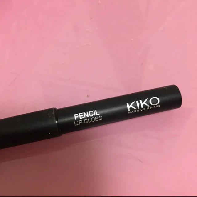 KIKO ペンシルリップグロス　06 コスメ/美容のベースメイク/化粧品(リップグロス)の商品写真