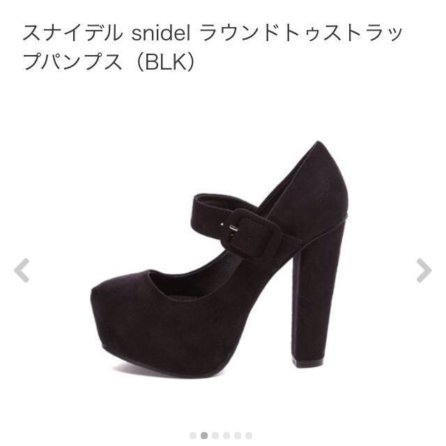 SNIDEL(スナイデル)のラウンドトゥストラップパンプス レディースの靴/シューズ(ハイヒール/パンプス)の商品写真