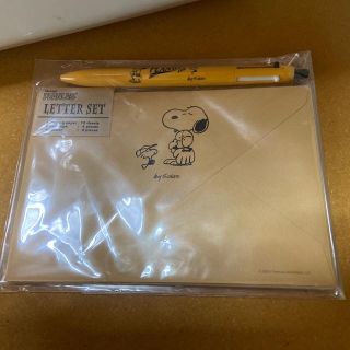 スヌーピー(SNOOPY)のSNOOPY多色ボールペンとレターセット(キャラクターグッズ)