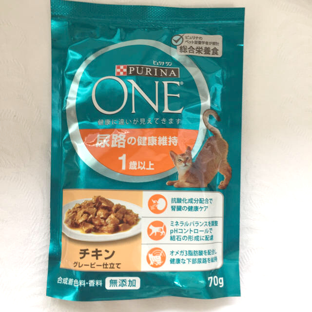 Nestle(ネスレ)のピュリナワン 猫用 尿路の健康維持 チキン グレービー仕立て 12袋 その他のペット用品(ペットフード)の商品写真