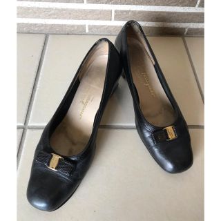 サルヴァトーレフェラガモ(Salvatore Ferragamo)のフェラガモ　Ferragamo パンプス(ハイヒール/パンプス)