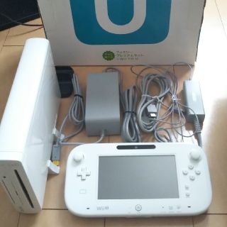 ウィーユー(Wii U)のたくみ様専用WiiU本体 32GBシロ スプラトゥーン、マリオメーカー等付き(家庭用ゲーム機本体)