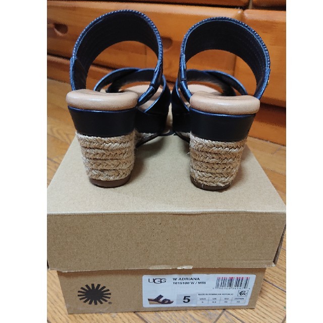 UGG(アグ)のハナカイさん専用UGG サンダル レディースの靴/シューズ(サンダル)の商品写真