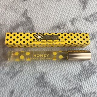 マークバイマークジェイコブス(MARC BY MARC JACOBS)のハニー　マークジェイコブス　ロールオン10ml(香水(女性用))