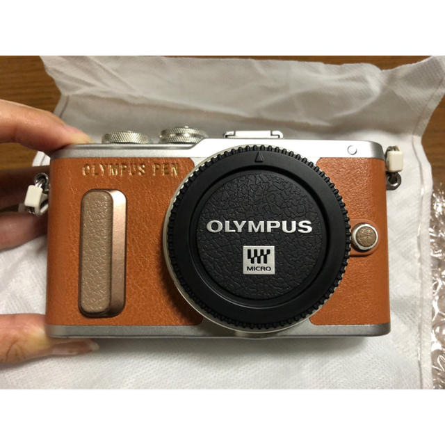 OLYMPUS(オリンパス)の💗OLYMPUS PEN EPL-8💗ブラウン💗wifi接続💗 スマホ/家電/カメラのカメラ(ミラーレス一眼)の商品写真