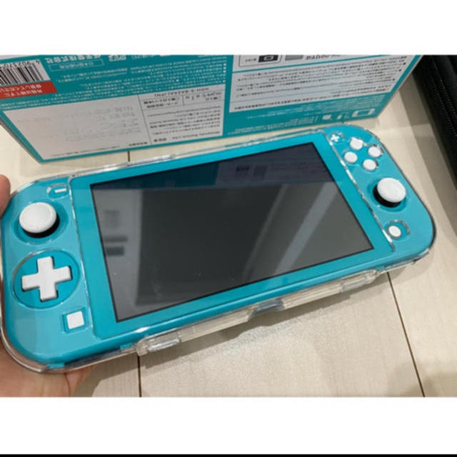 Nintendo Switch(ニンテンドースイッチ)のNintendo Switch  Lite ターコイズ エンタメ/ホビーのゲームソフト/ゲーム機本体(携帯用ゲーム機本体)の商品写真