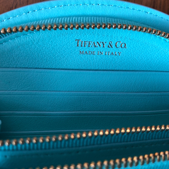 Tiffany & Co.(ティファニー)の＊ティファニー＊ハーフムーン＊ウォレット レディースのファッション小物(財布)の商品写真