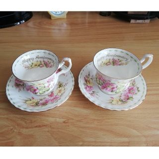 ロイヤルアルバート(ROYAL ALBERT)のロイヤルアルバート カップ&ソーサー　2客(グラス/カップ)