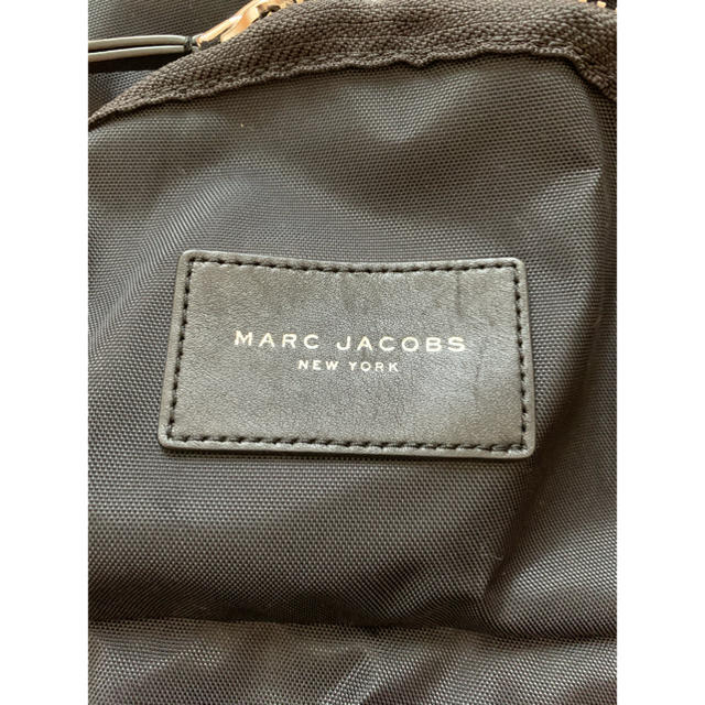 MARC JACOBS(マークジェイコブス)のマークジェイコブズ　ナイロンリュック レディースのバッグ(リュック/バックパック)の商品写真