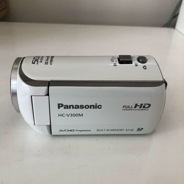 カメラPanasonic ビデオカメラ　HCV300MW ジャンク品