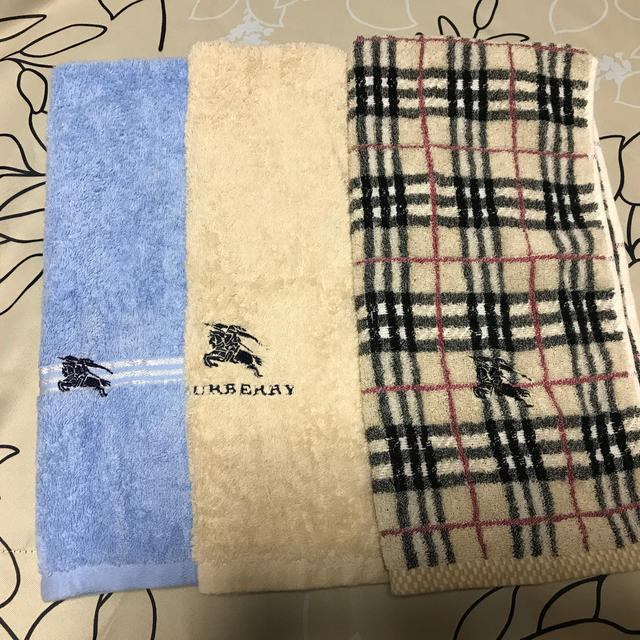 BURBERRY(バーバリー)のバーバリー タオル インテリア/住まい/日用品の日用品/生活雑貨/旅行(タオル/バス用品)の商品写真