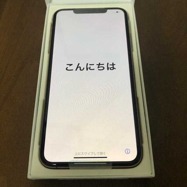 新品　iPhone Xs Max Gold 512 GB SIMフリー　本体