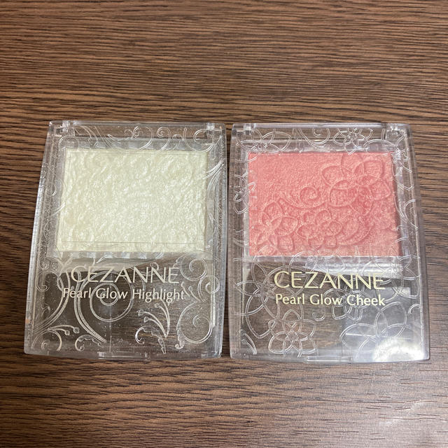 CEZANNE（セザンヌ化粧品）(セザンヌケショウヒン)のセザンヌパールグロウハイライト03 コスメ/美容のベースメイク/化粧品(フェイスカラー)の商品写真