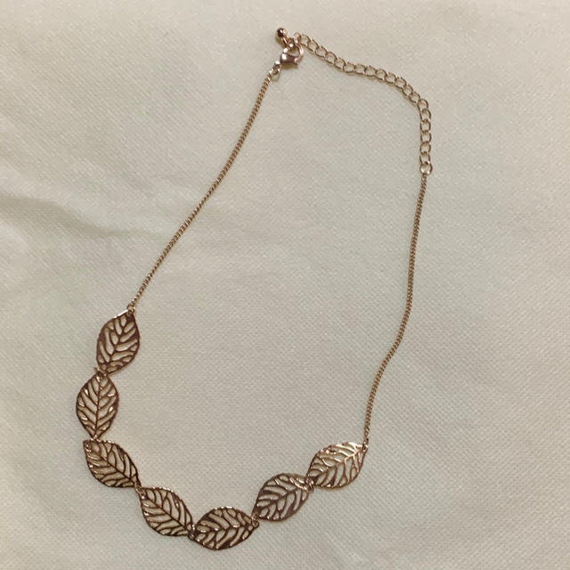 FOREVER 21(フォーエバートゥエンティーワン)のネ ネックレス ハンドメイドのアクセサリー(ネックレス)の商品写真
