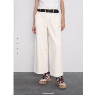 ザラ(ZARA)の新品ZARA ワイドパンツ エクリュアイボリー L(カジュアルパンツ)