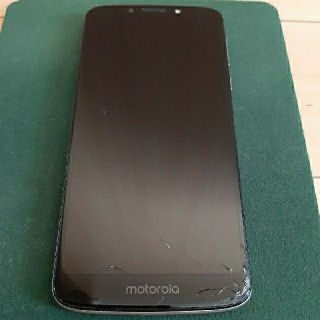 レノボ(Lenovo)のmoto e5 フラッシュグレー(スマートフォン本体)