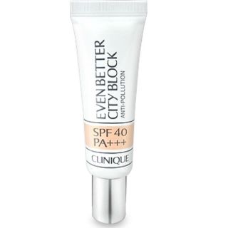 クリニーク(CLINIQUE)の新品❤️ クリニーク イーブン ベター  40 30ml クリニークローション(日焼け止め/サンオイル)