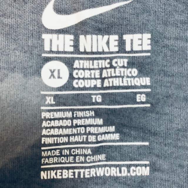 NIKE(ナイキ)のナイキ NIKE TEE Tシャツ men'sXL 迷彩 カモ 送料込 メンズのトップス(Tシャツ/カットソー(半袖/袖なし))の商品写真