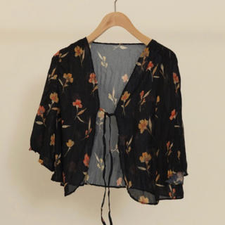 トゥデイフル(TODAYFUL)のTODAYFUL Georgette Flower Cardigan 新品タグ付(カーディガン)