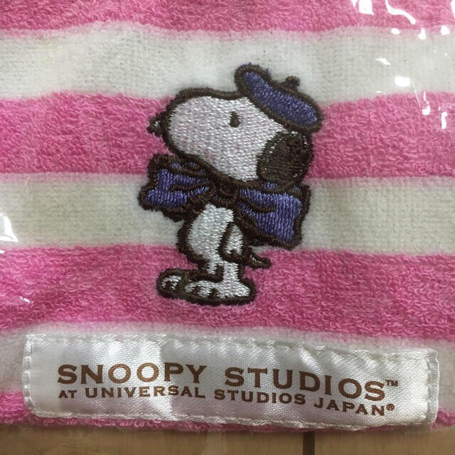 Snoopy 新品 未開封 スヌーピー おしゃれ巾着 ポーチの通販 By ゆらゆら S Shop スヌーピーならラクマ