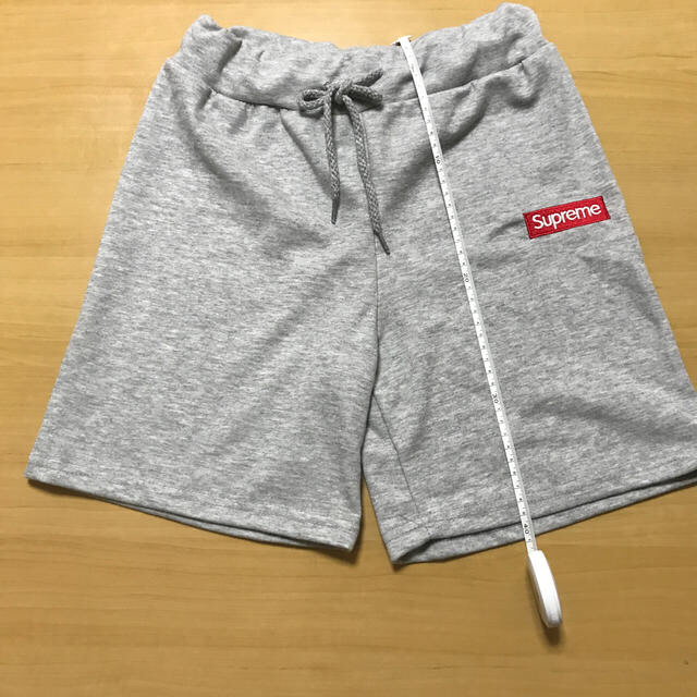 supreme❓Tシャツ&ショートパンツ メンズのトップス(Tシャツ/カットソー(半袖/袖なし))の商品写真