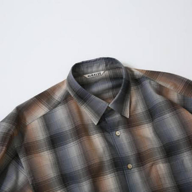 COMOLI(コモリ)の新品AURALEE /オーラリー20AWスーパーライトウールチェックシャツ メンズのトップス(シャツ)の商品写真