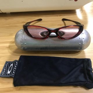 オークリー(Oakley)の専用　マキ様　オークリー　レディースサングラス　別売ケース付き(サングラス/メガネ)