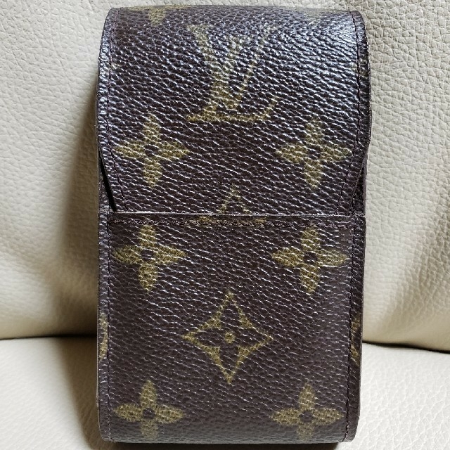 LOUIS VUITTON(ルイヴィトン)のLOUIS  VUITTON シガレットケース最終値下げ‼️ メンズのファッション小物(タバコグッズ)の商品写真