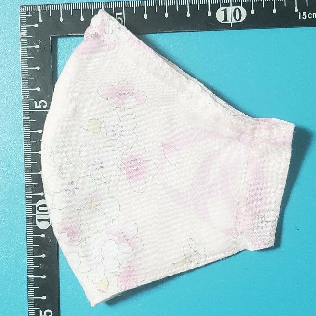 桜 冷感素材 フィルターポケット 肌荒れ対策カバーマスク ハンドメイドのファッション小物(その他)の商品写真