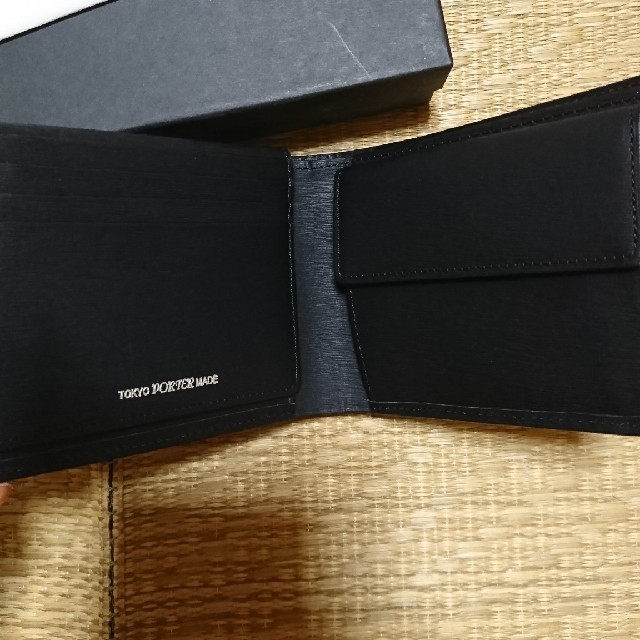 吉田カバン(ヨシダカバン)の新品未使用PORTER 吉田カバン２つ折り財布   メンズのファッション小物(折り財布)の商品写真