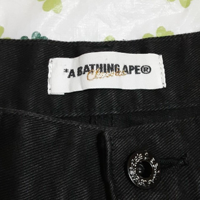 A BATHING APE(アベイシングエイプ)のA BATHING APEハーフパンツ メンズのパンツ(ショートパンツ)の商品写真