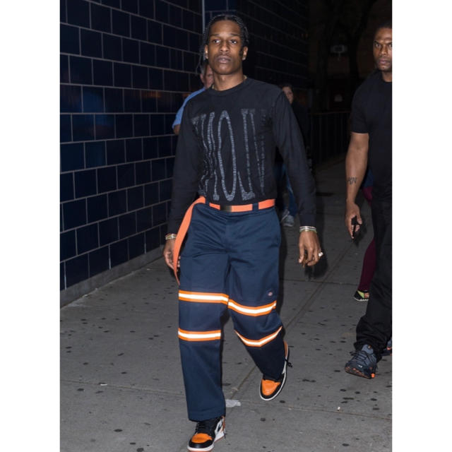 Asap Rocky 着用　Dickies Reflective pantsチノパン