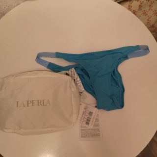 ラペルラ(LA PERLA)のLA PERLA ブルー 水着(下のみ、上はないです)(水着)