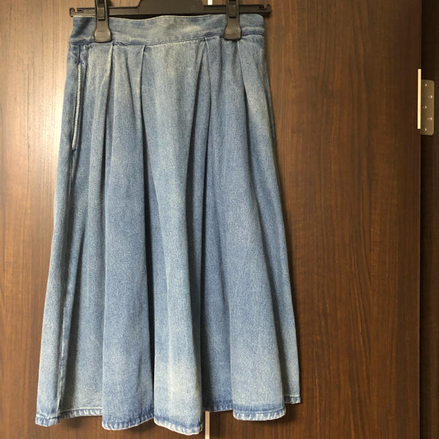 GU(ジーユー)のヴィンテージデニムスカート レディースのスカート(ひざ丈スカート)の商品写真