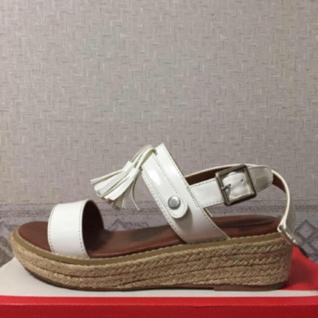 OZOC(オゾック)のオゾック　フリンジサンダル レディースの靴/シューズ(サンダル)の商品写真