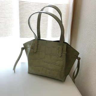 ザラ(ZARA)のZARA ハンドバッグ　(ハンドバッグ)