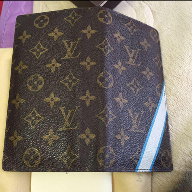 LOUIS VUITTON(ルイヴィトン)のルイヴィトン長財布 レディースのファッション小物(財布)の商品写真