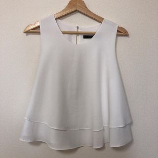 ザラ(ZARA)のZARA ペプラムノースリーブ(カットソー(半袖/袖なし))